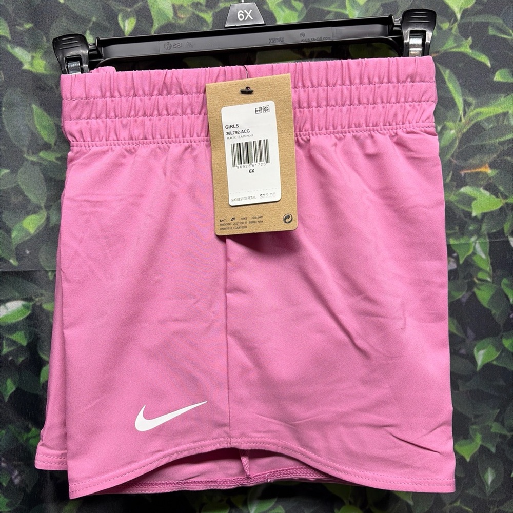 Nike Dri-Fit Girls Pink Shorts Size 6X (6-7 yrs) Brand New‼️